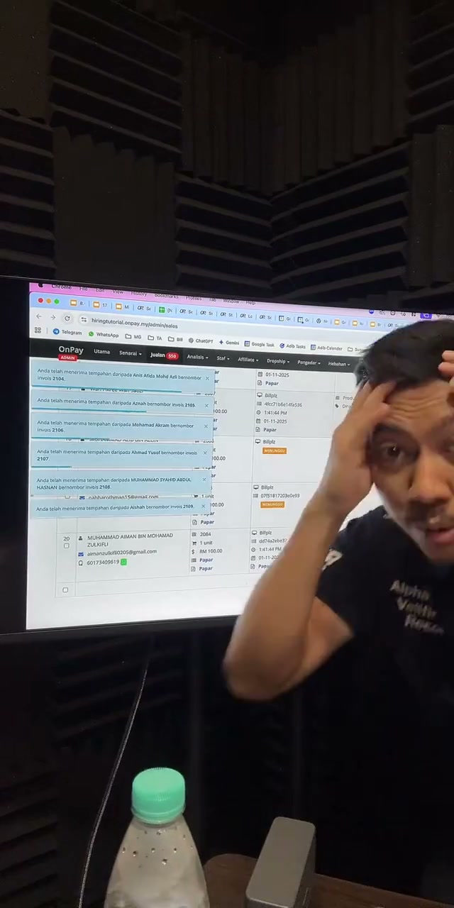 Paparan rakaman pada 01:02:15