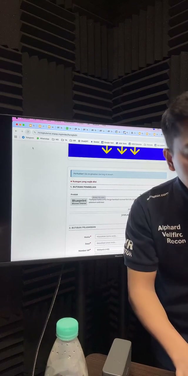 Paparan rakaman pada 01:03:09