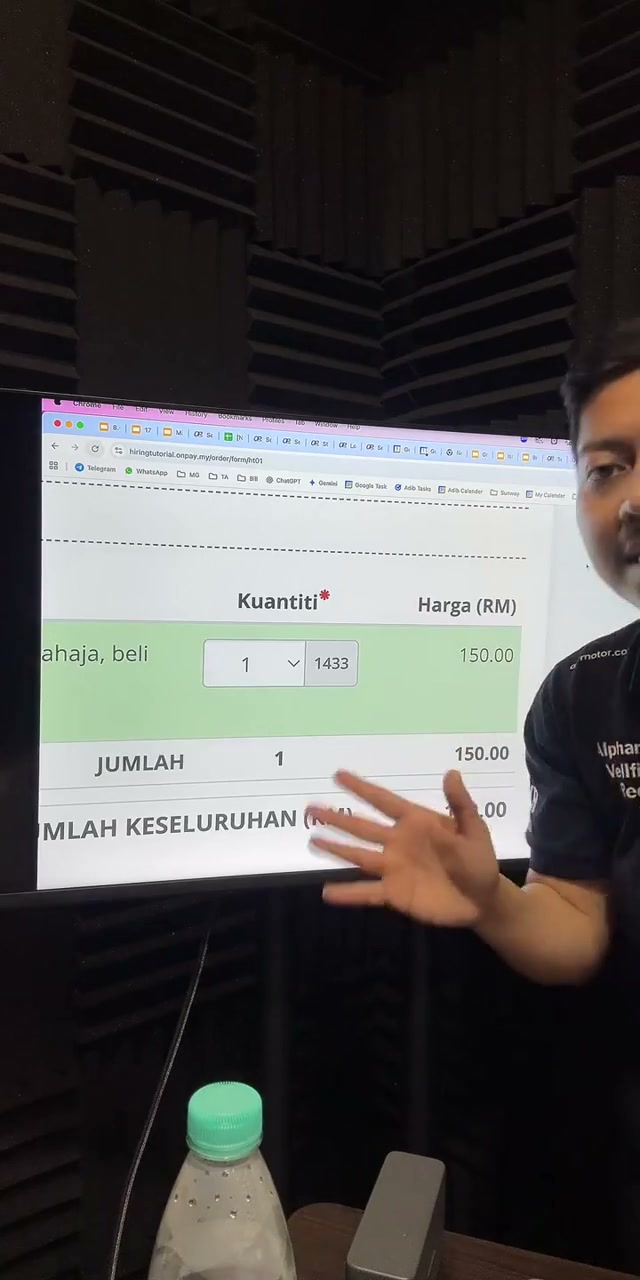 Paparan rakaman pada 01:04:12