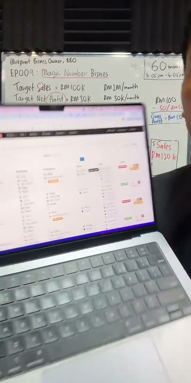 Paparan rakaman pada 01:05:15
