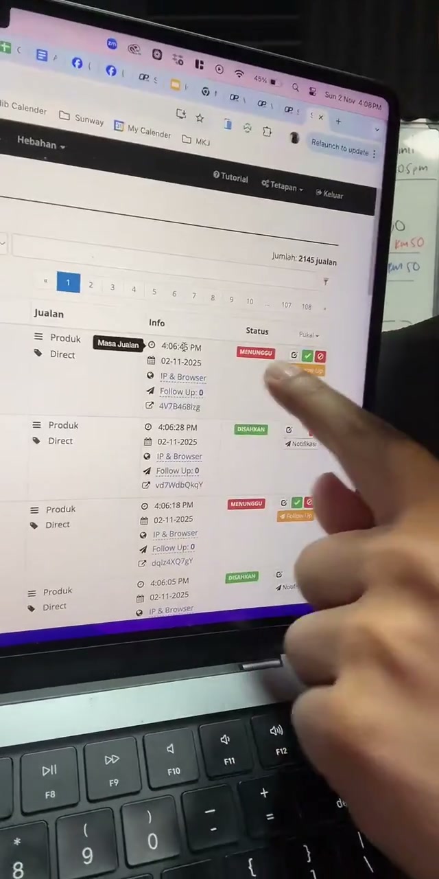 Paparan rakaman pada 01:05:18