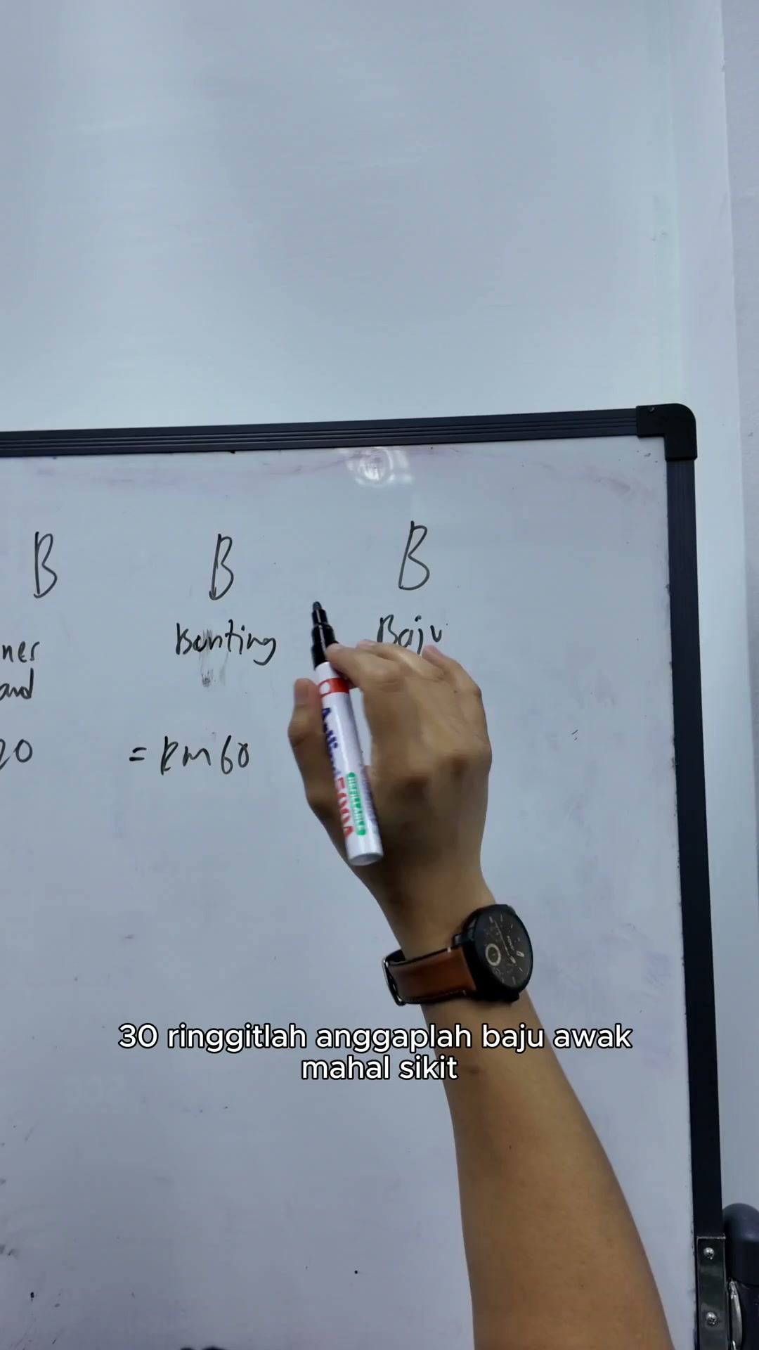 Paparan rakaman pada 00:04:00